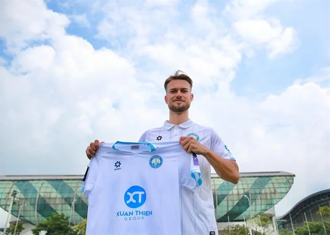 Các trận đá gà trực tuyến HI8823 Nổ Hũ
